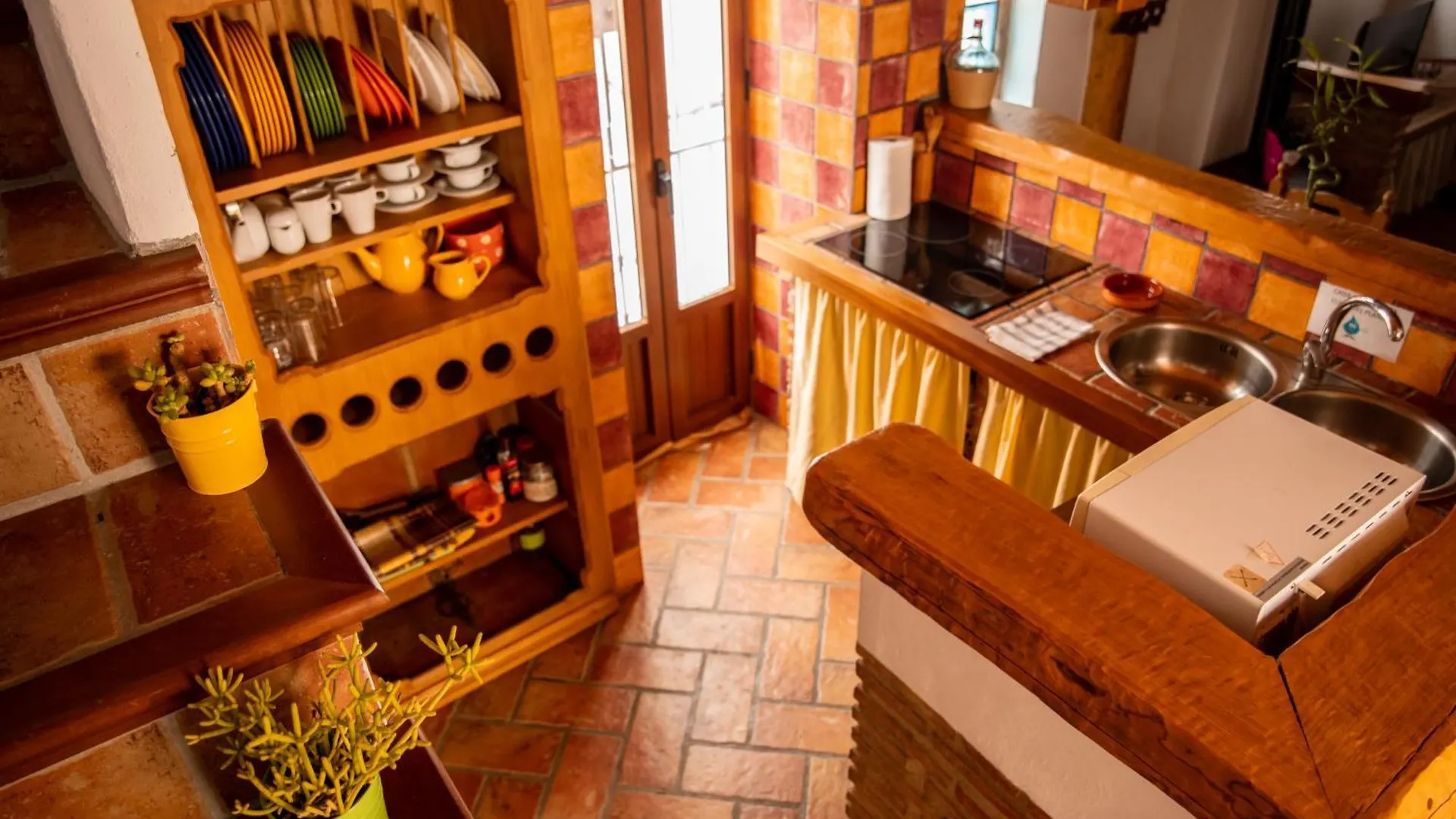 Las Casitas de mi Abuela Casares 0*,  España